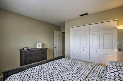 St Pete Condo with Heated Pool - Less Than 1 Mi to Beach! - image 4