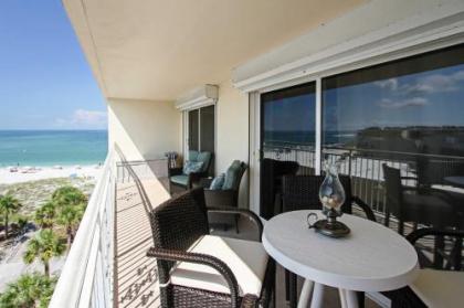Waterfront Condo with Patio and Pool on madeira Beach