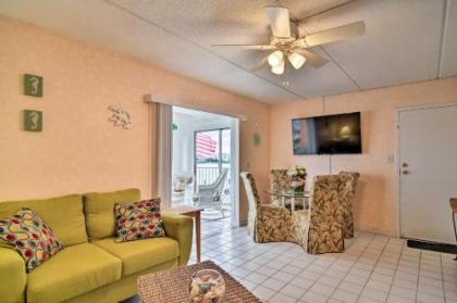 Colorful Bungalow with Pool Less Than 2Mi to Upham Beach! - image 4