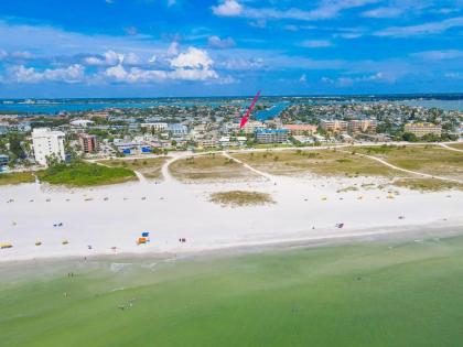 Tropic Terrace #51 - Beachfront Rental condo - image 13