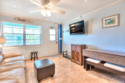 Tropic Terrace #51 - Beachfront Rental condo - image 16