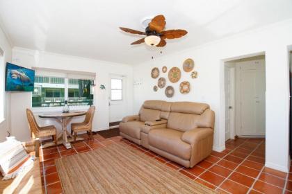 tropic terrace Suite #27   Beachfront Rental condo St Pete Beach