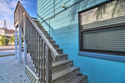 Condo with Pool Access Walk to Madeira Beach! - image 2