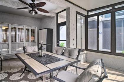 Elegant Condo with Pool Walk to Madeira Beach! - image 5