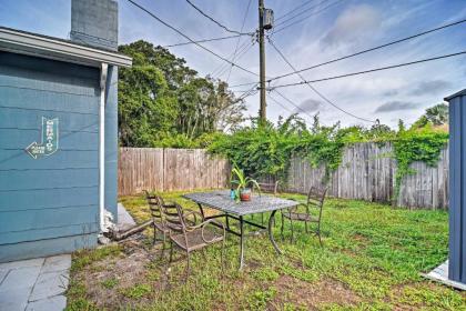 Cozy Jungle Escape Less Than 1 Mi to Gulfport Beach! - image 17