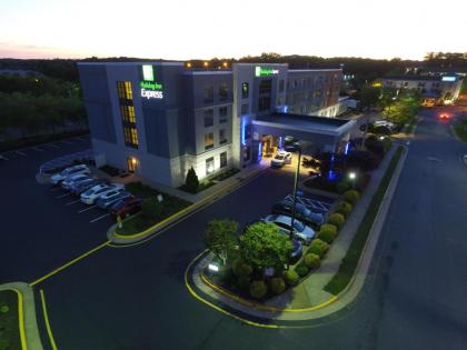 Holiday Inn Express Quantico - Stafford an IHG Hotel - image 11