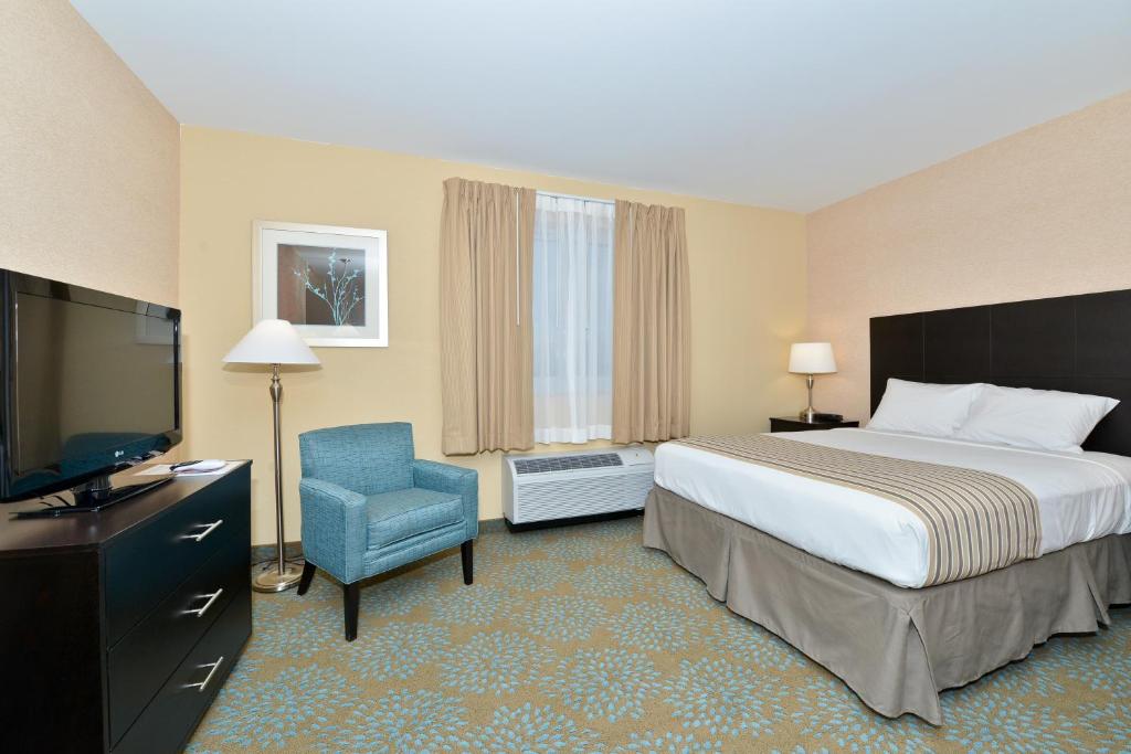 Suburban Extended Stay Hotel Quantico - image 4