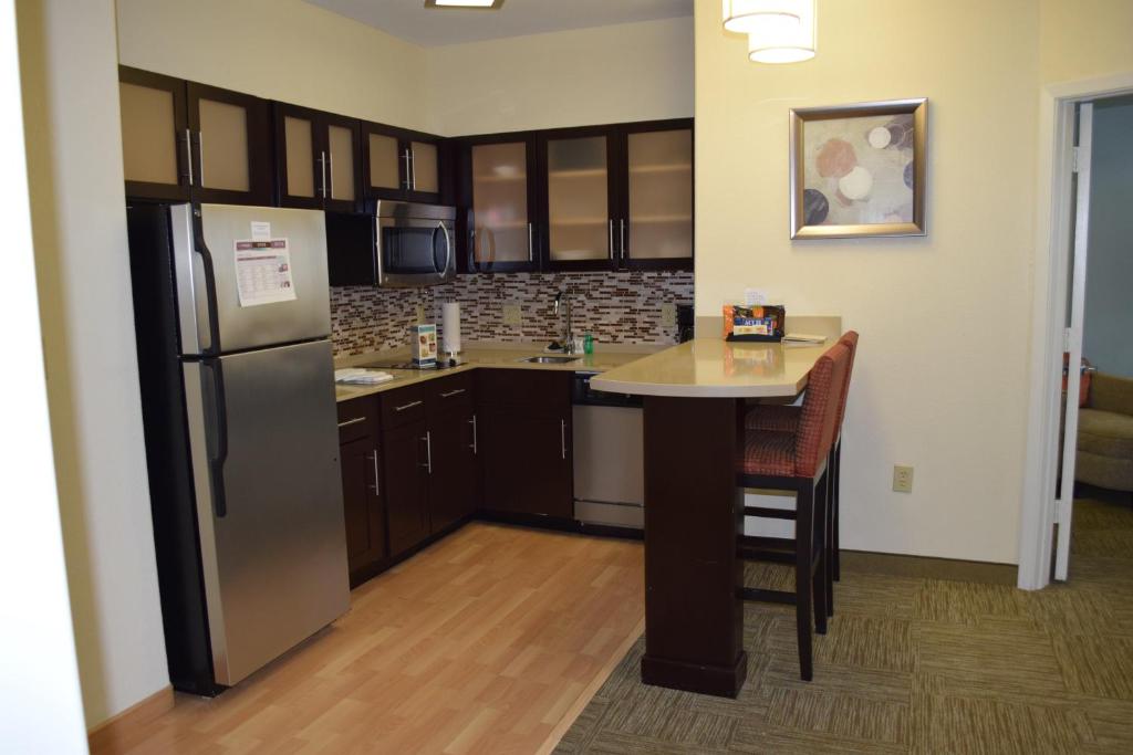 Staybridge Suites Houston Stafford - Sugar Land an IHG Hotel - image 7