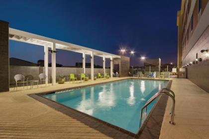 Home2 Suites by Hilton Houston Stafford - Sugar Land - image 15