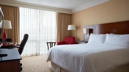 Stamford Marriott Hotel & Spa - image 16