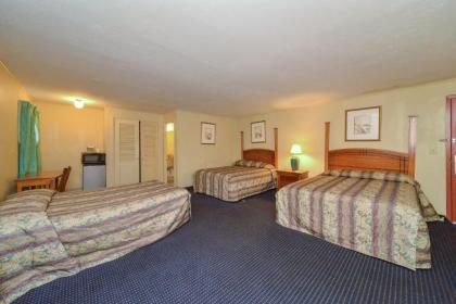 Red Carpet Inn - Stamford - image 5