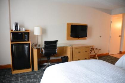 Holiday Inn Express Stamford an IHG Hotel - image 15