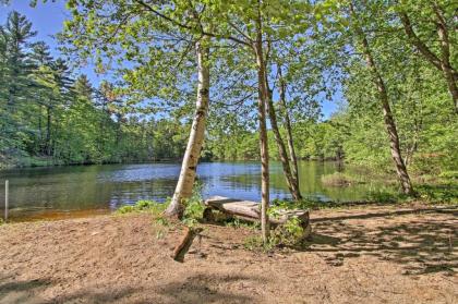 Standish Apartment with Deck - 2 Mi to Sebago Lake! - image 9