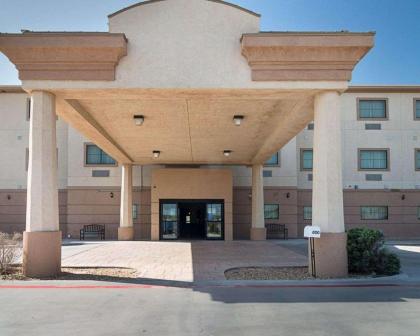 Comfort Inn I-20 Midland Stanton - image 6