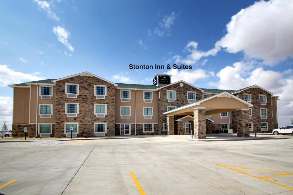 Stanton Inn and Suites - main image