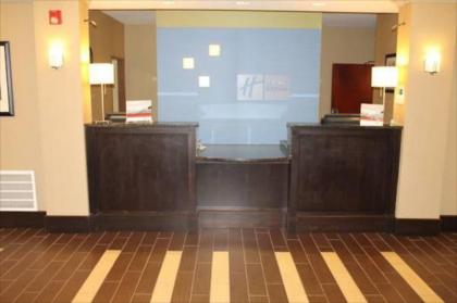 Holiday Inn Express Hotel & Suites Starkville - image 3