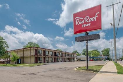 Red Roof Inn Starkville - University - image 13