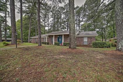 Charming Starkville House with Yard - 2 Mi to MSU! - image 4