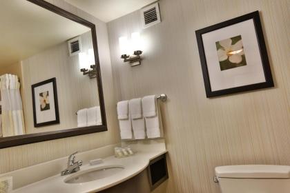 Hilton Garden Inn State College - image 13