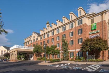 Holiday Inn Express State College at Williamsburg Square an IHG Hotel - image 10