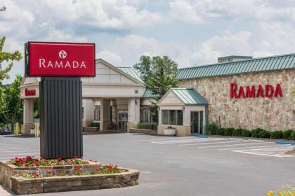 Ramada by Wyndham State College Hotel & Conference Center - image 3