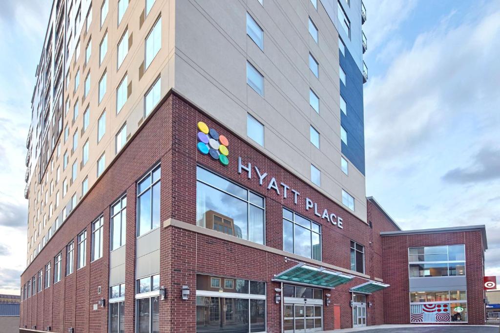 Hyatt Place State College - main image