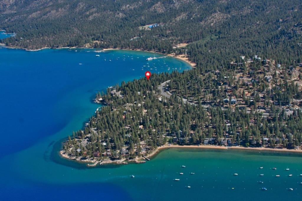 Smokey Joes by Lake Tahoe Accommodations - main image