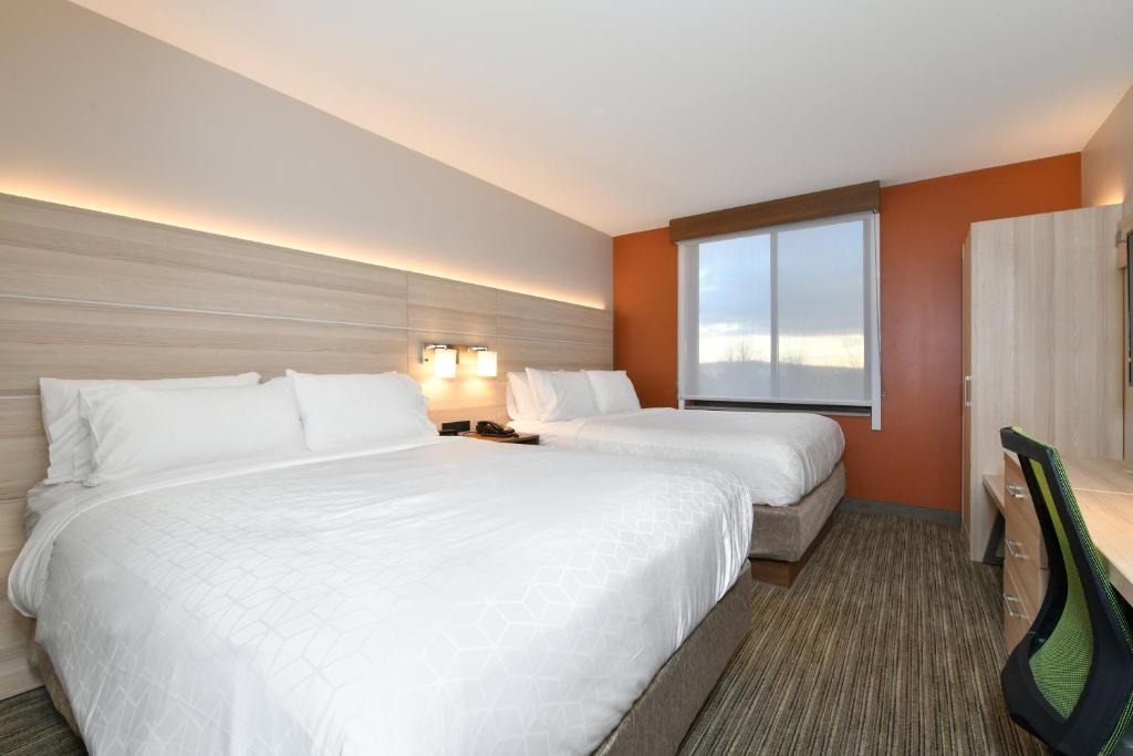 Holiday Inn Express Staten Island West an IHG Hotel - image 4