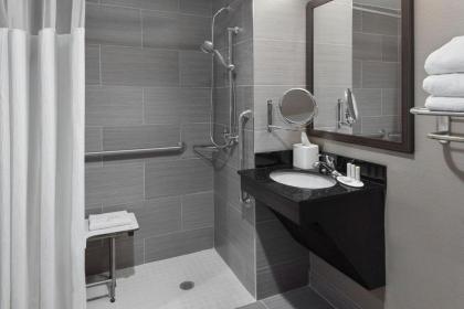 Fairfield Inn & Suites by Marriott New York Staten Island - image 15