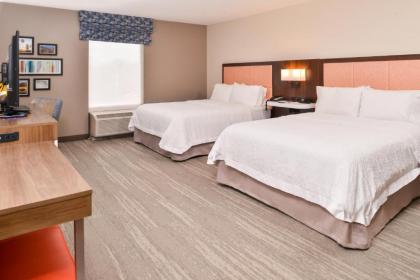 Hampton Inn Statesville - image 9