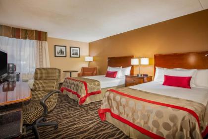 Ramada by Wyndham Statesville - image 10