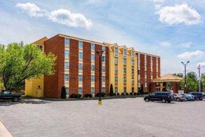 Comfort Inn  Suites Staunton Virginia