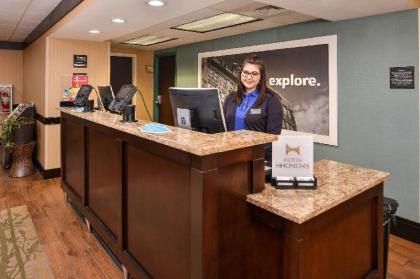 Hampton Inn Staunton - image 2