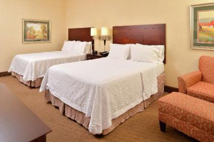 Hampton Inn Staunton - image 5