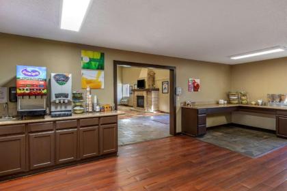 Quality Inn & Suites Steamboat Springs - image 2