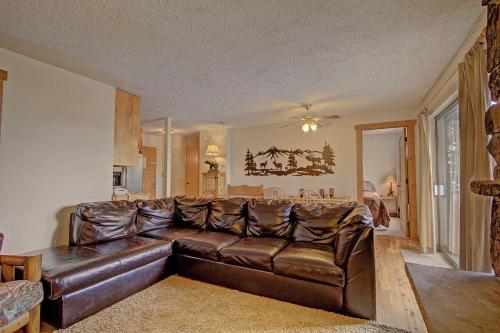 Storm Meadows East E31 Holiday home - image 5