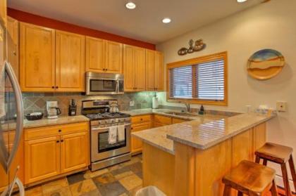 Steamboat Springs Townhome - 1 Block to Lifts! - image 4