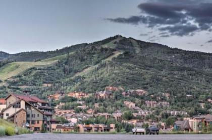 Steamboat Springs Townhome - 1 Block to Lifts! - image 5