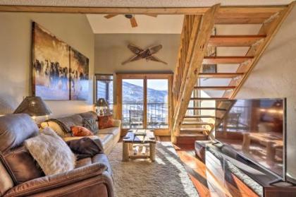 Steamboat Ski Getaway with Balcony and Mtn Views!