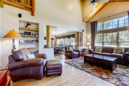 Bear Creek Lodge Townhome - image 8