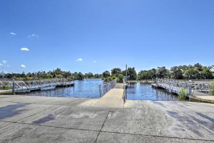 Home with Screened Patio Less Than 2Mi to Sea Hag Marina - image 3