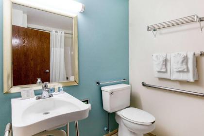 Quality Inn Stephens City-Winchester South - image 2