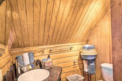 Rustic Sterling Cabin with Kenai River Views! - image 15