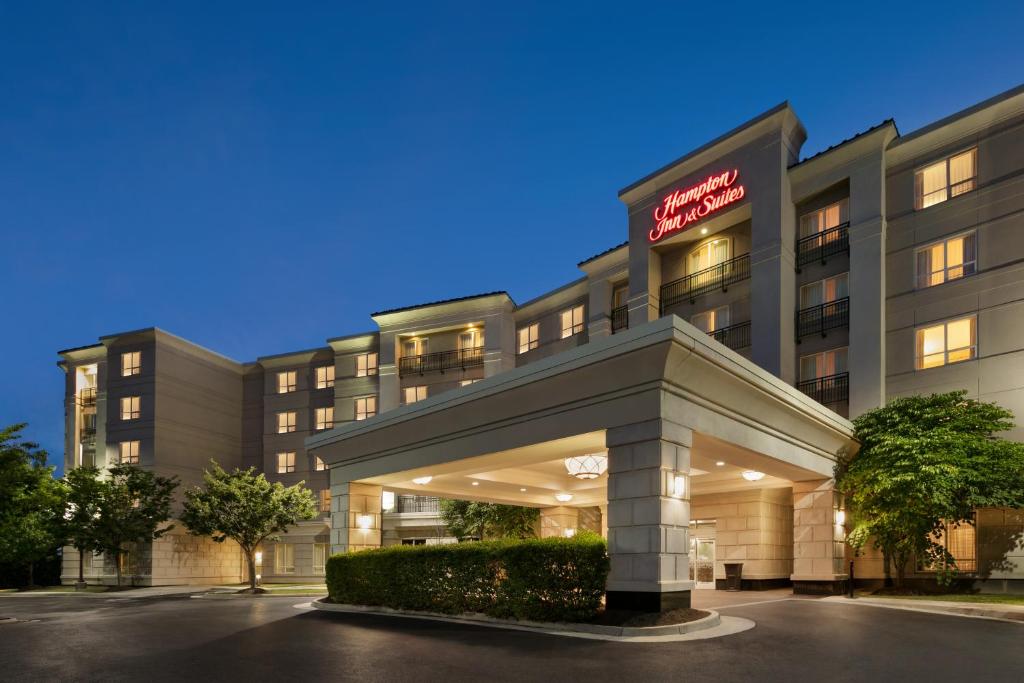 Hampton Inn & Suites Washington-Dulles International Airport - main image