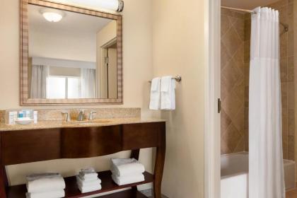 Hampton Inn & Suites Washington-Dulles International Airport - image 3