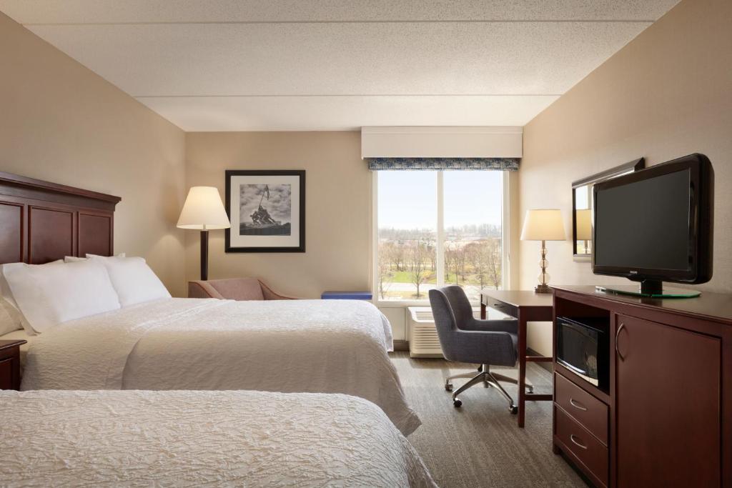 Hampton Inn Dulles/Cascades - image 3