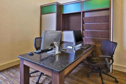 Holiday Inn Washington-Dulles International Airport an IHG Hotel - image 4