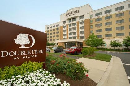 DoubleTree by Hilton Dulles Airport-Sterling - image 15