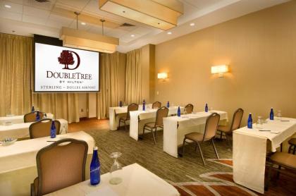 DoubleTree by Hilton Dulles Airport-Sterling - image 9