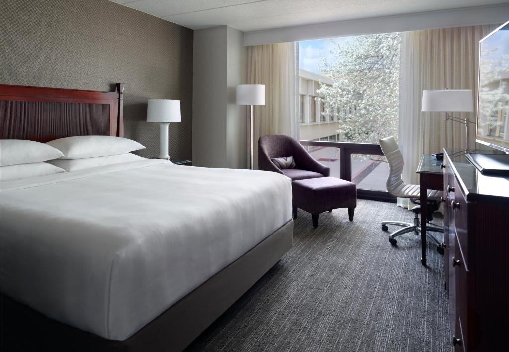 Washington Dulles Airport Marriott - image 6